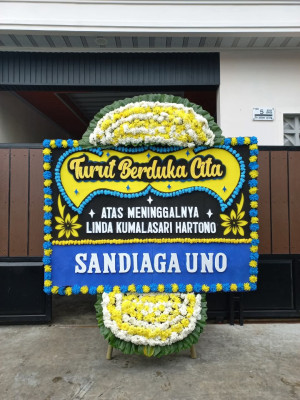 Papan Bunga Duka di Panawangan